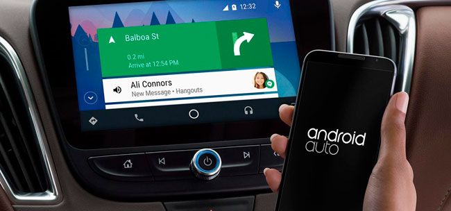 10 aplicaciones Android infaltables para el auto